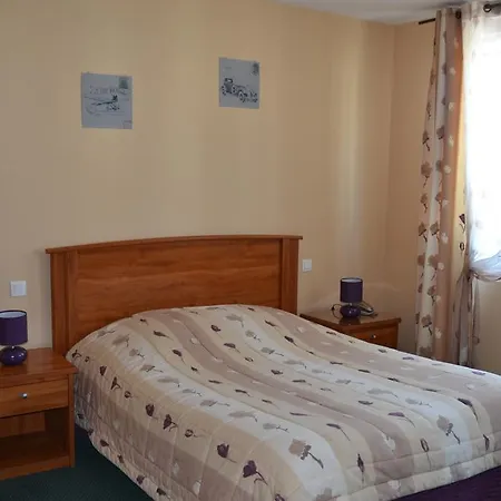 Auberge De La Houssaye 2*